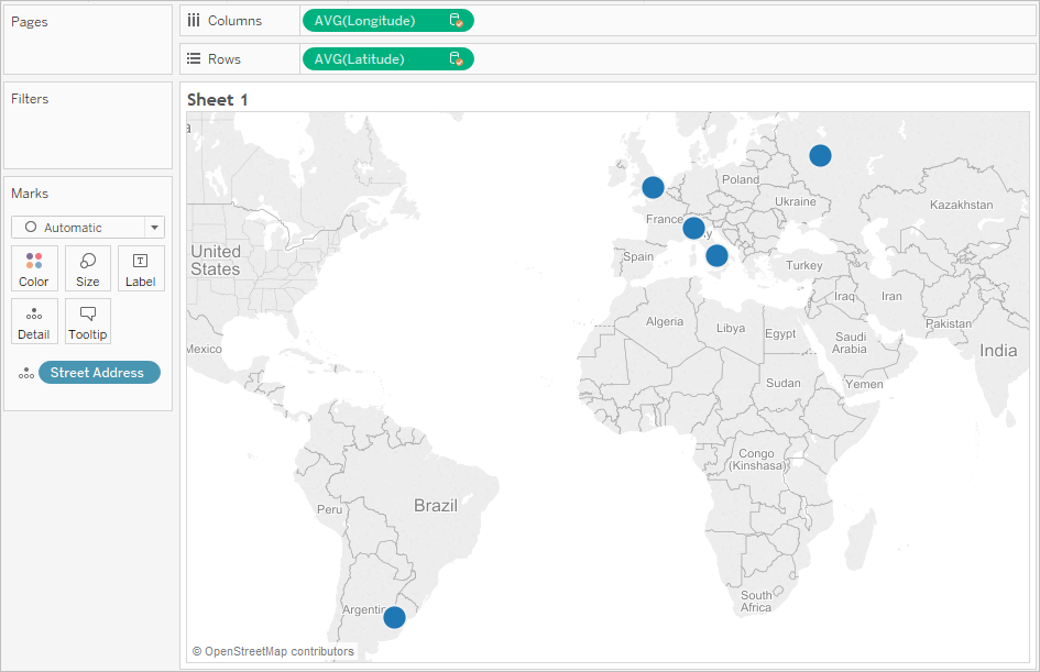 Une carte du monde avec des marqueurs bleus indiquant la latitude et la longitude moyennes.