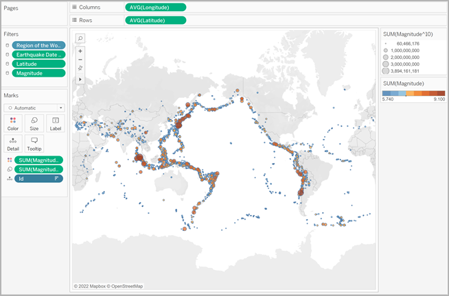 Een wereldkaart met markeringen met grootte en kleur die de omvang van aardbevingen aangeven.